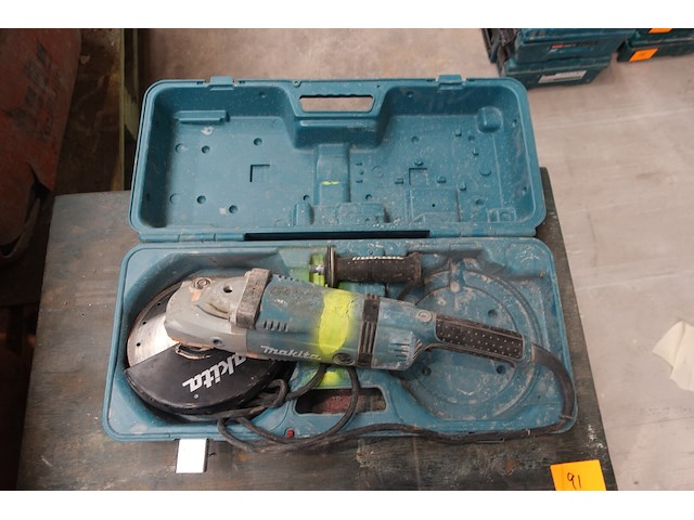 Haakse slijper makita - afbeelding 1 van  3