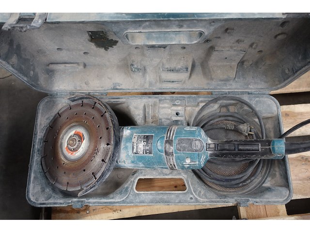 Haakse slijper makita - afbeelding 2 van  3