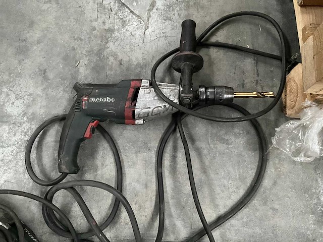 Haakse slijper metabo + boormachines (2x) - afbeelding 4 van  8