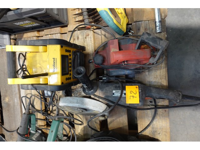 Haakse slijper + schaafmachine + werfradio toolland - afbeelding 5 van  6
