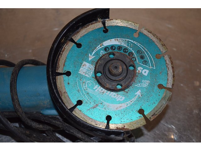 Haakse slijpmachine makita diameter 125cm 220v - afbeelding 2 van  5