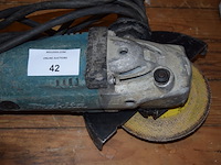 Haakse slijpmachine makita diameter 125cm 220v - afbeelding 2 van  6