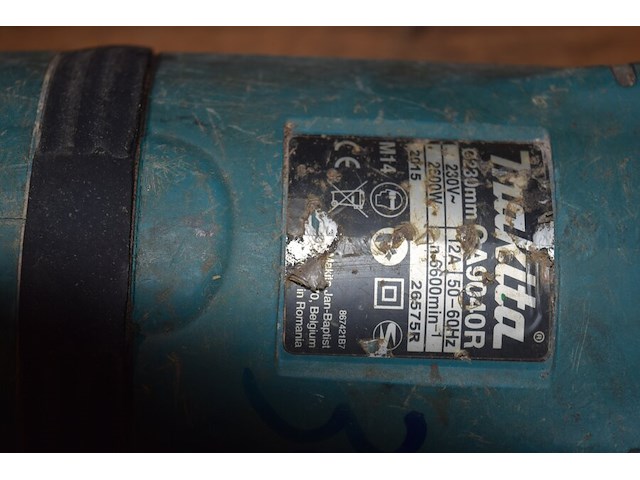 Haakse slijpmachine makita diameter 125cm 220v - afbeelding 4 van  6