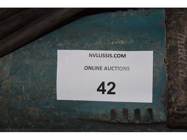 Haakse slijpmachine makita diameter 125cm 220v - afbeelding 6 van  6