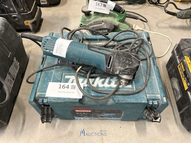 Haakse slijpmachine makita tm3010c - afbeelding 1 van  5