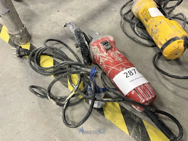 Haakse slijpmachine milwaukee ag 10-125 ek - afbeelding 1 van  3
