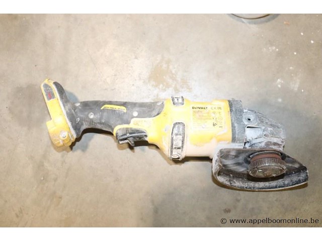 Haakse slijptol dewalt dcg41 zonder batterij - afbeelding 3 van  4