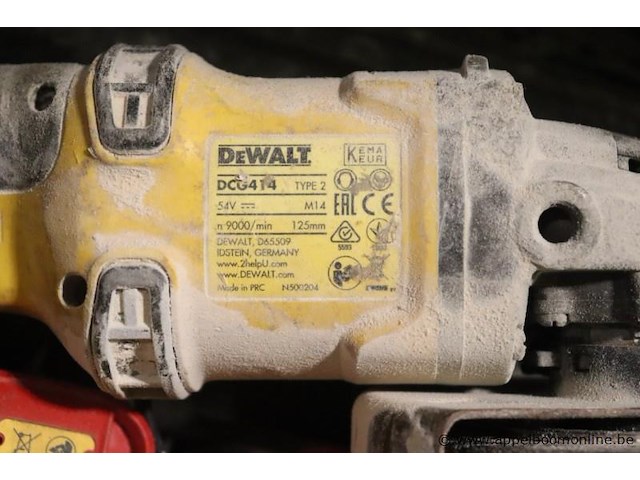 Haakse slijptol dewalt dcg414 vv oplader en batterijen - afbeelding 4 van  4