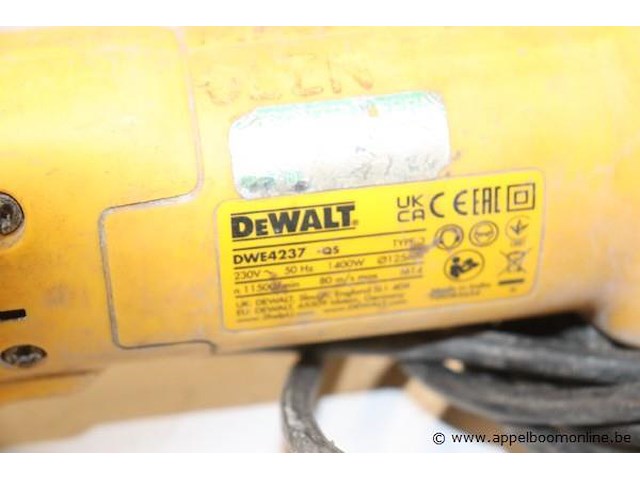 Haakse slijptol dewalt dwe4237-qs - afbeelding 3 van  3