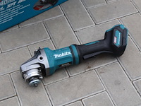 Haakseslijper makita ga038g 40v in doos nieuw - afbeelding 1 van  1