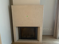 Haard met marmer omkasting - afbeelding 2 van  3