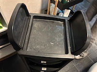 Haarverzorging - set verzorgingsproducten en professionele kleuring - afbeelding 2 van  17