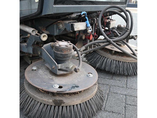 Haco - 2004 - citymaster 300 - zelfrijdende veegmachine - afbeelding 20 van  23