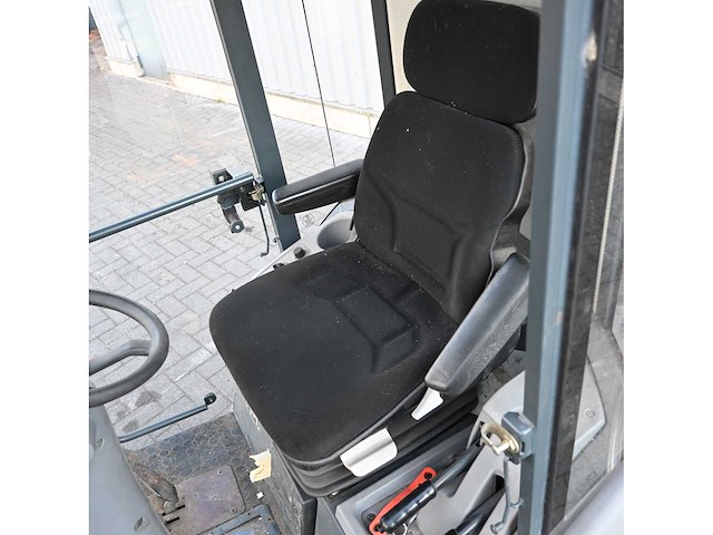 Haco - 2004 - citymaster 300 - zelfrijdende veegmachine - afbeelding 23 van  23