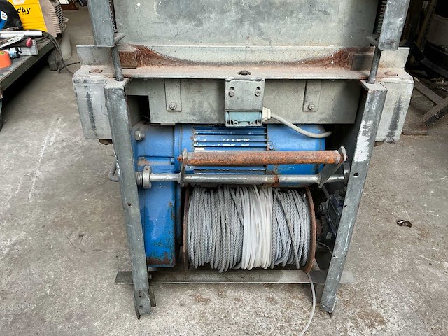 Haemmerlin bouwlift - afbeelding 2 van  7