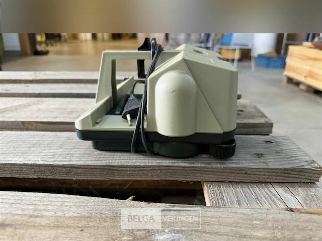 Hahnel diaprojector - afbeelding 3 van  4