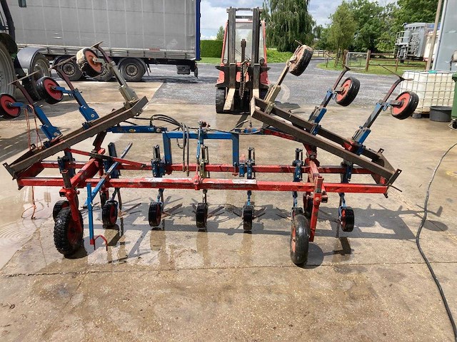 Hak 12 rijen schoffelmachine - afbeelding 1 van  4