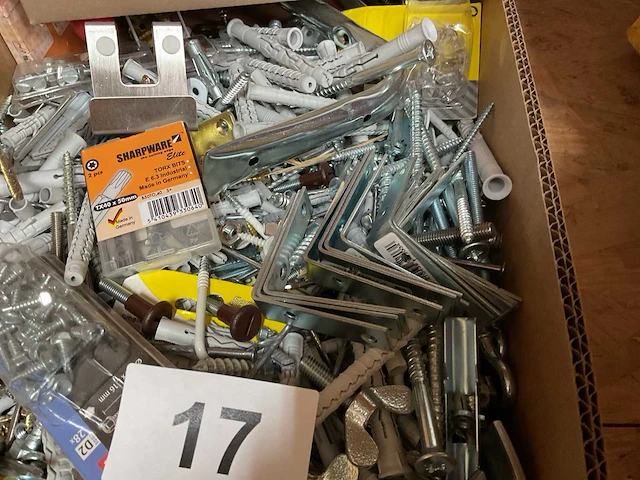 Haken nagels schroeven hoek verbinders - afbeelding 2 van  7