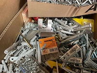 Haken nagels schroeven hoek verbinders - afbeelding 5 van  7