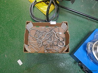 Haken - afbeelding 1 van  1