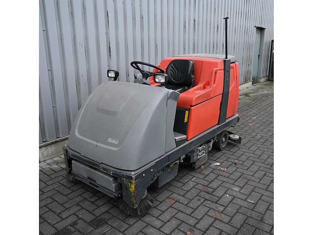 Hako - 2014 - b310 r - zelfrijdende veegmachine - afbeelding 2 van  2