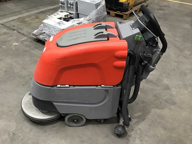 Hako - hakomatic b30 - floor cleaner - afbeelding 1 van  3