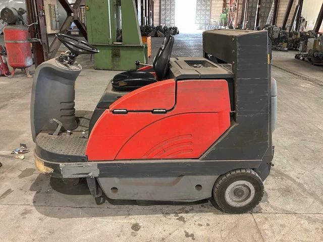 Hako b1200rh veegmachine - afbeelding 12 van  12