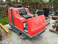 Hako hakomatic b1100 zelfrijdende veegmachine - afbeelding 3 van  10