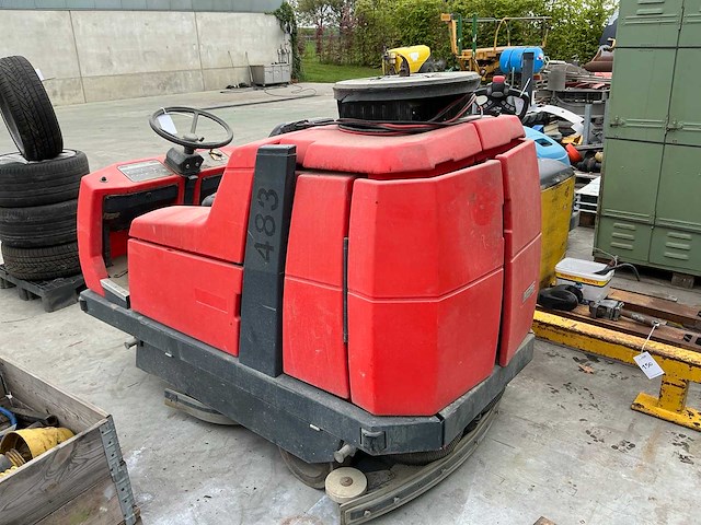 Hako hakomatic b1100 zelfrijdende veegmachine - afbeelding 5 van  10