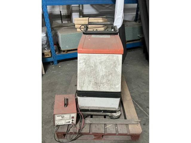 Hako hakomatic b53 schrobmachine - afbeelding 2 van  4