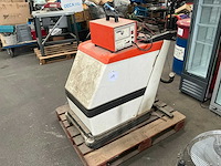 Hako hakomatic b53 veegmachine