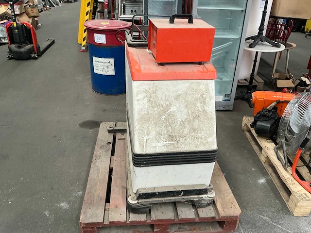 Hako hakomatic b53 veegmachine - afbeelding 2 van  9