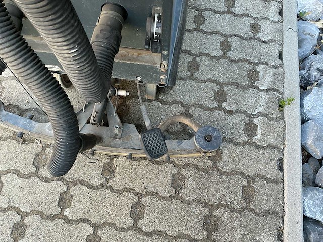 Hako hakomatic e430 veegmachine - afbeelding 5 van  7