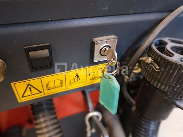 Hako hakomatic e/b 450/530 handmatige schroberdroger - afbeelding 9 van  11
