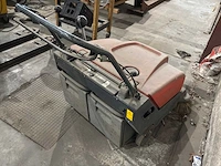Hako hamster 800 straatveegmachine - afbeelding 4 van  5