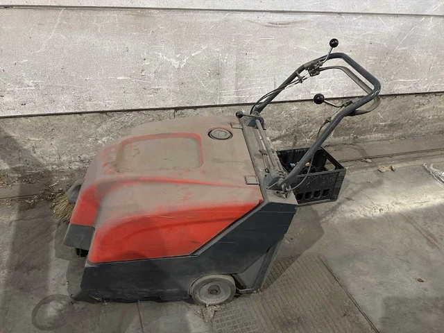 Hako hamster 800 straatveegmachine - afbeelding 1 van  5