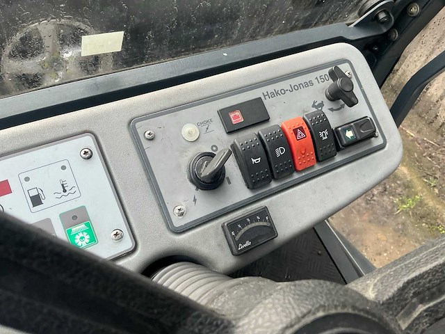 Hako-jonas 1500 v zelfrijdende veegmachine - afbeelding 10 van  14