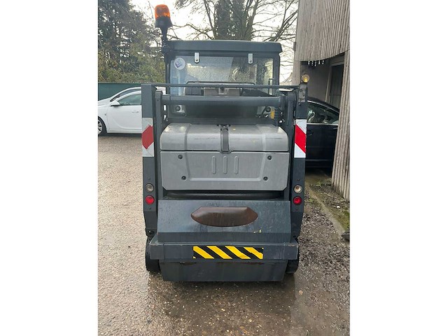 Hako-jonas 1500 v zelfrijdende veegmachine - afbeelding 5 van  14