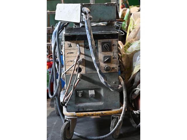 Halfautomaat laspost - afbeelding 2 van  2