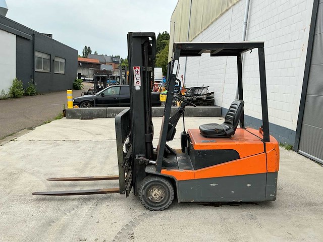 Halla hbf18t vorkheftruck - afbeelding 2 van  15