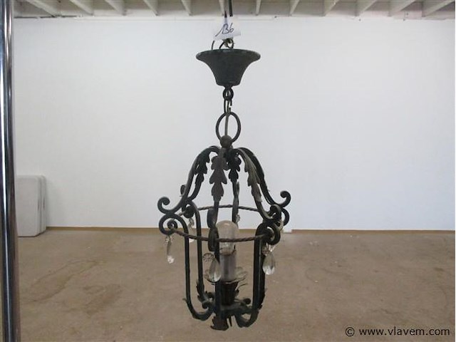 Halluster - afbeelding 1 van  2