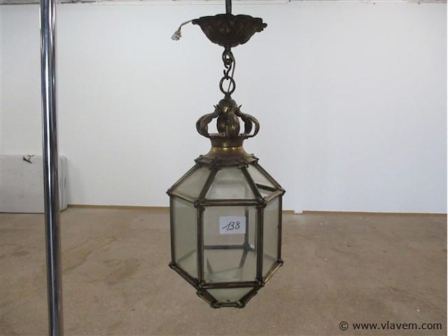 Halluster - afbeelding 1 van  2