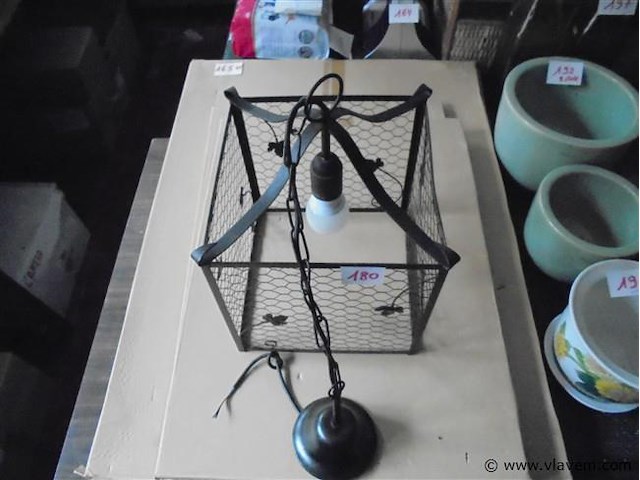 Halluster - afbeelding 1 van  3