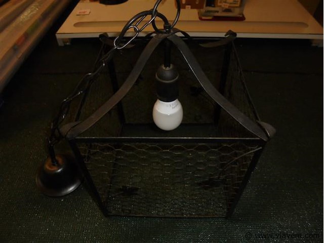 Halluster - afbeelding 2 van  3