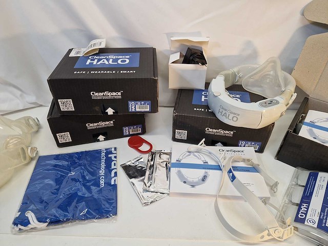 Halo - cleanspace cs3000 - various hospital inventory (3x) - afbeelding 1 van  3