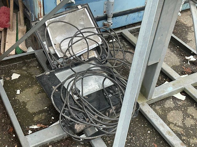 Halogeen werflamp - afbeelding 3 van  3