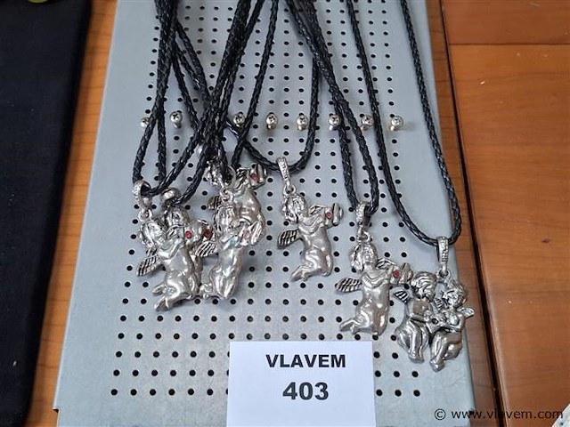Halsketting - afbeelding 1 van  2