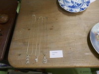 Halskettingen - afbeelding 1 van  1