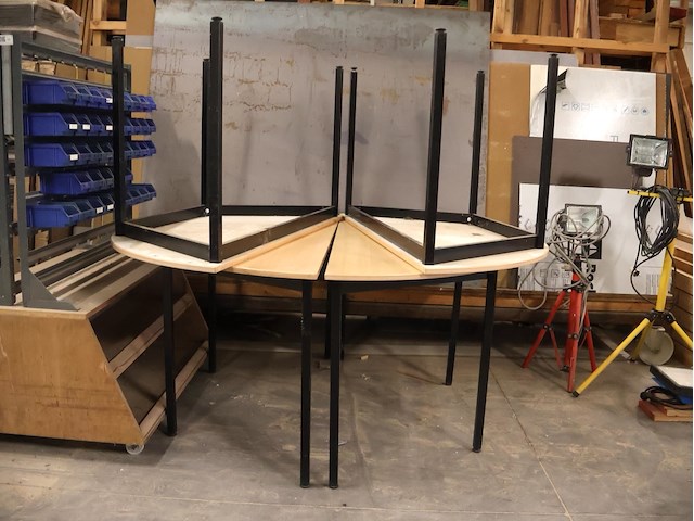 Halve ronde tafel (x4) - afbeelding 3 van  3