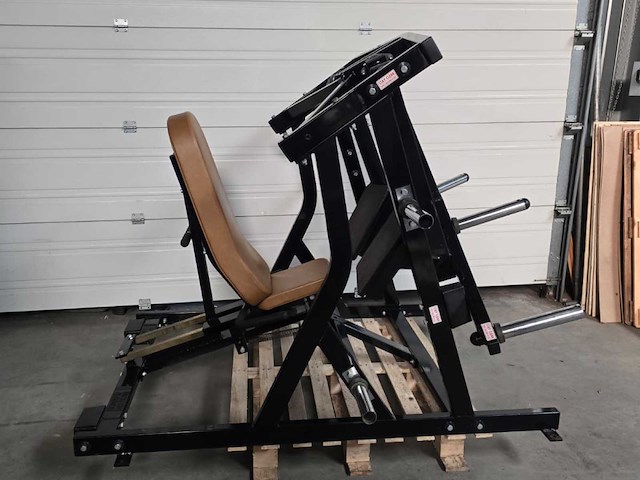 Hammer strength iso lateral leg press - afbeelding 2 van  3
